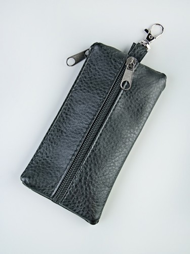 YA Ключница 2 кармана  на молнии M-006 